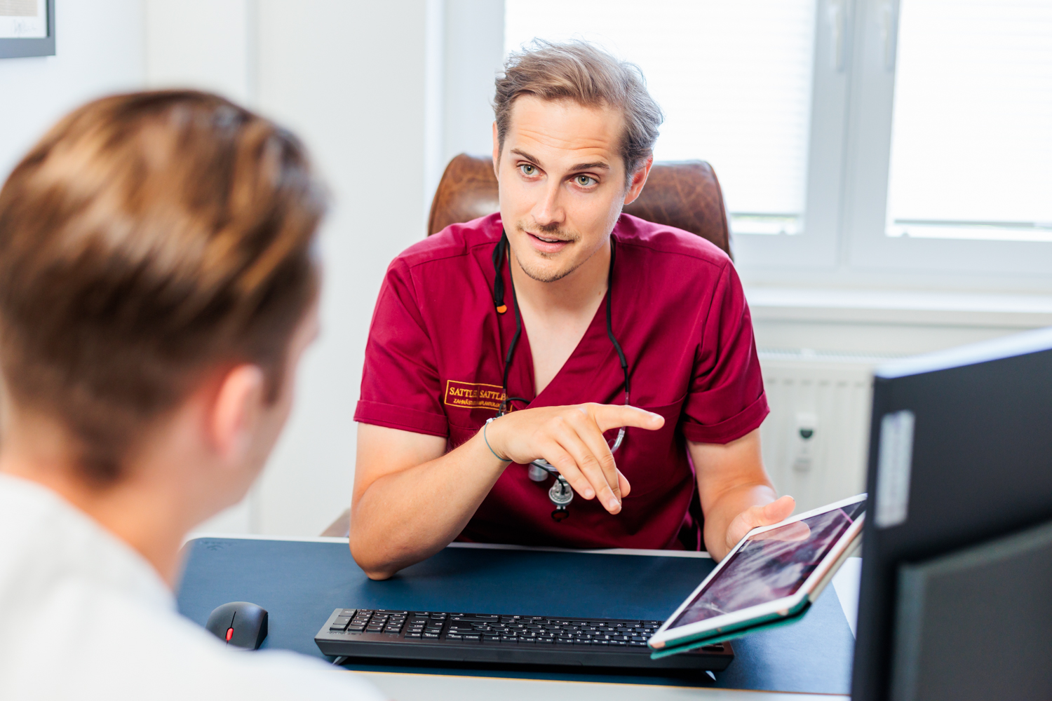 Funktionsanalyse | Fachzahnarzt für Ästhetik und Implantologie